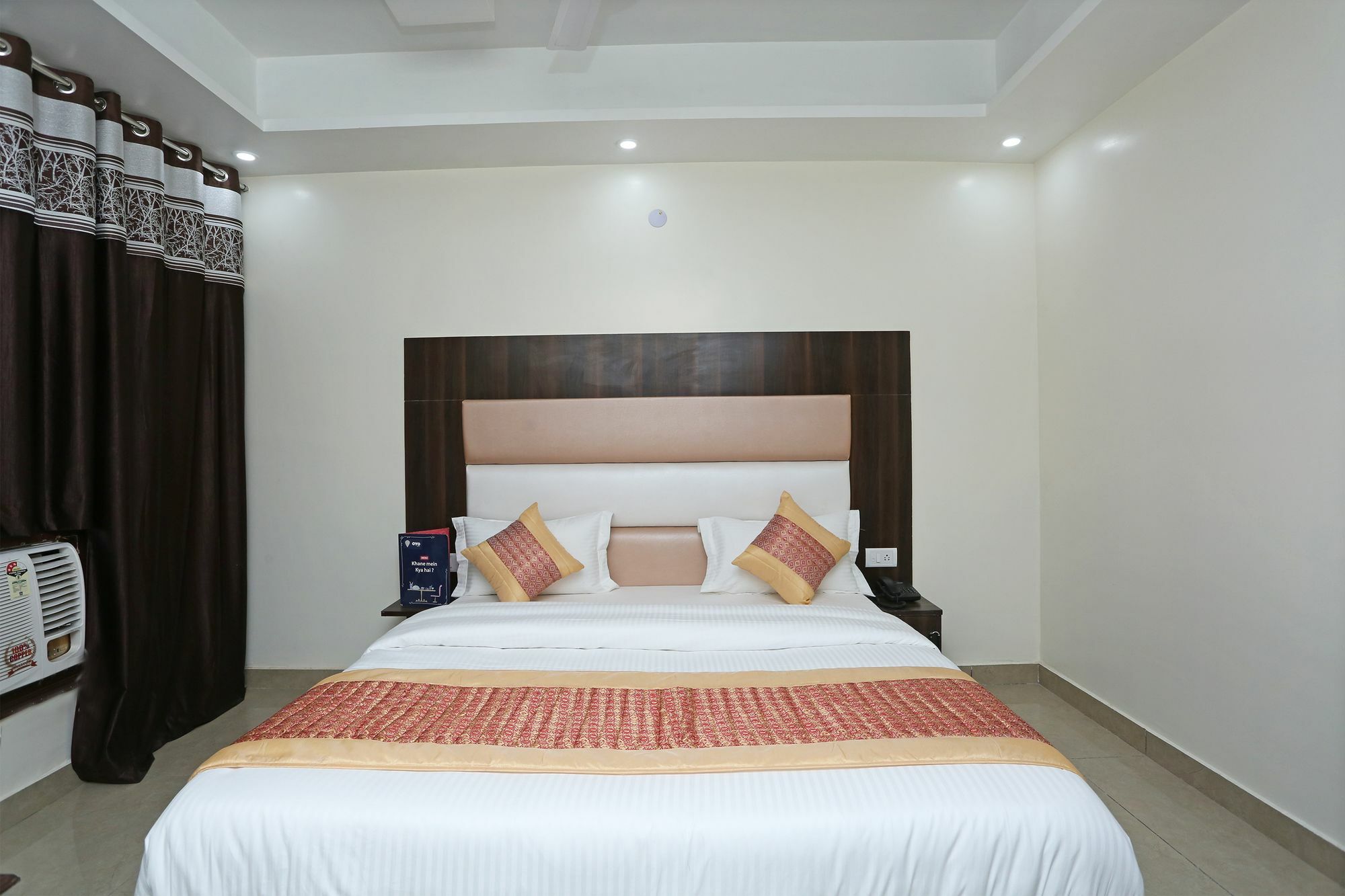 Oyo 11505 Hotel Classic Park Ню Делхи Екстериор снимка